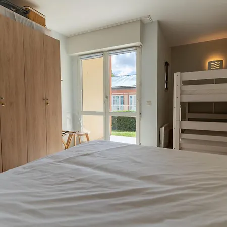 Appartement Pour 4 Pers Avec Piscine Tennis Et Parking 56 *